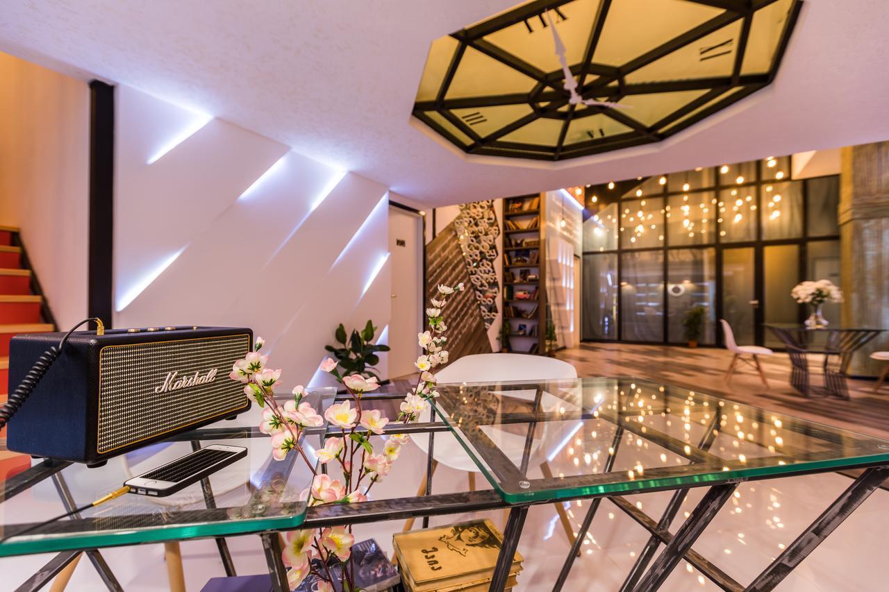 Tbilisi Times Hotel Eksteriør billede