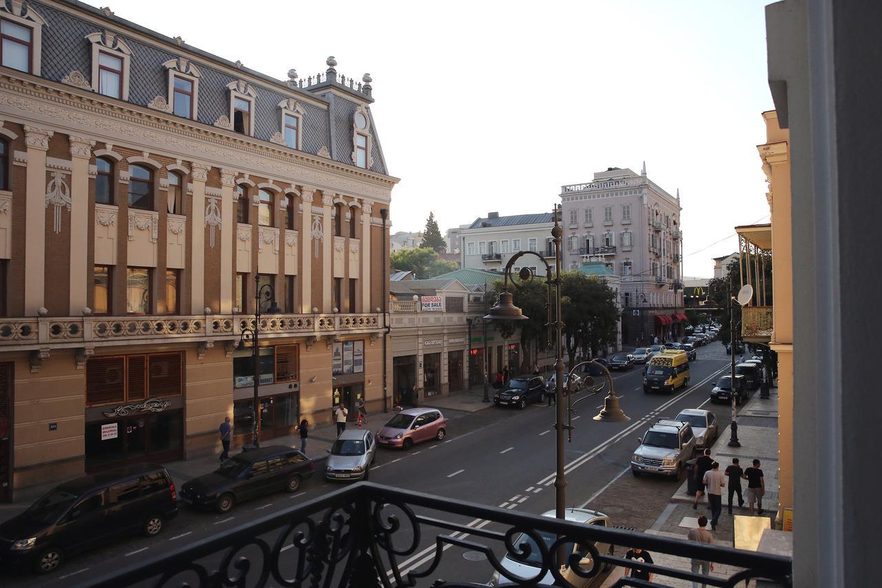 Tbilisi Times Hotel Eksteriør billede