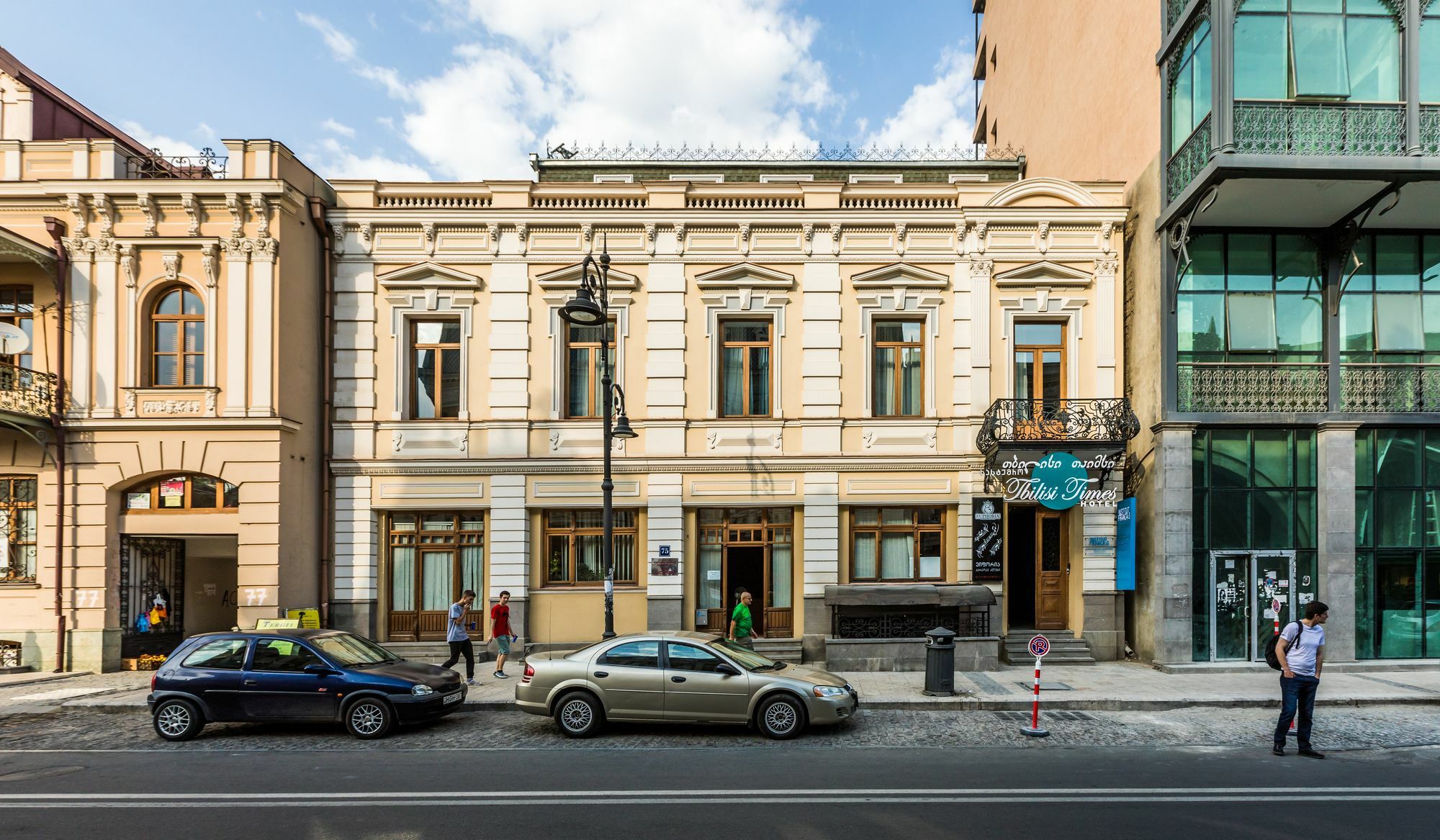 Tbilisi Times Hotel Eksteriør billede